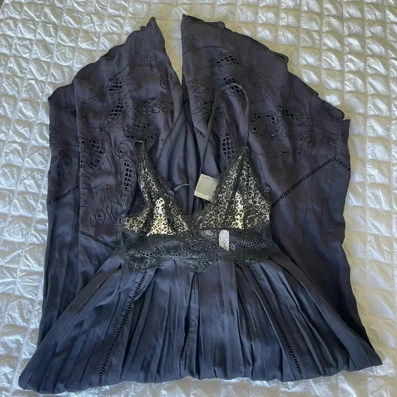 Free People wild eyes lace sequin embroidered jumpsuit - Picture 4 of 12